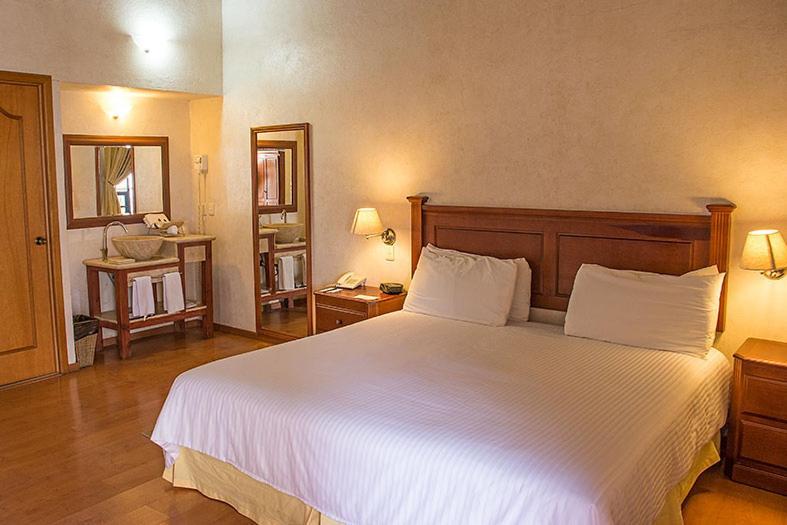 Hostal De La Monja Дуранго Стая снимка