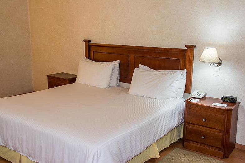 Hostal De La Monja Дуранго Стая снимка