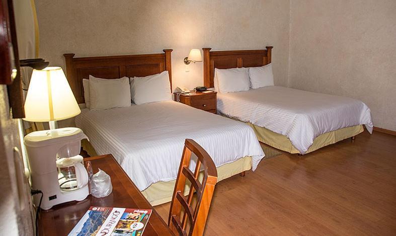 Hostal De La Monja Дуранго Стая снимка