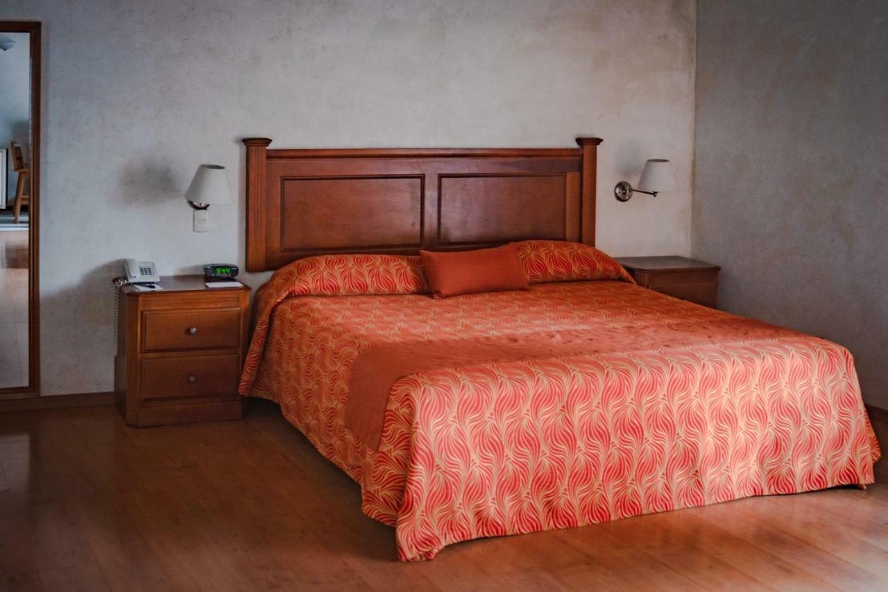 Hostal De La Monja Дуранго Екстериор снимка